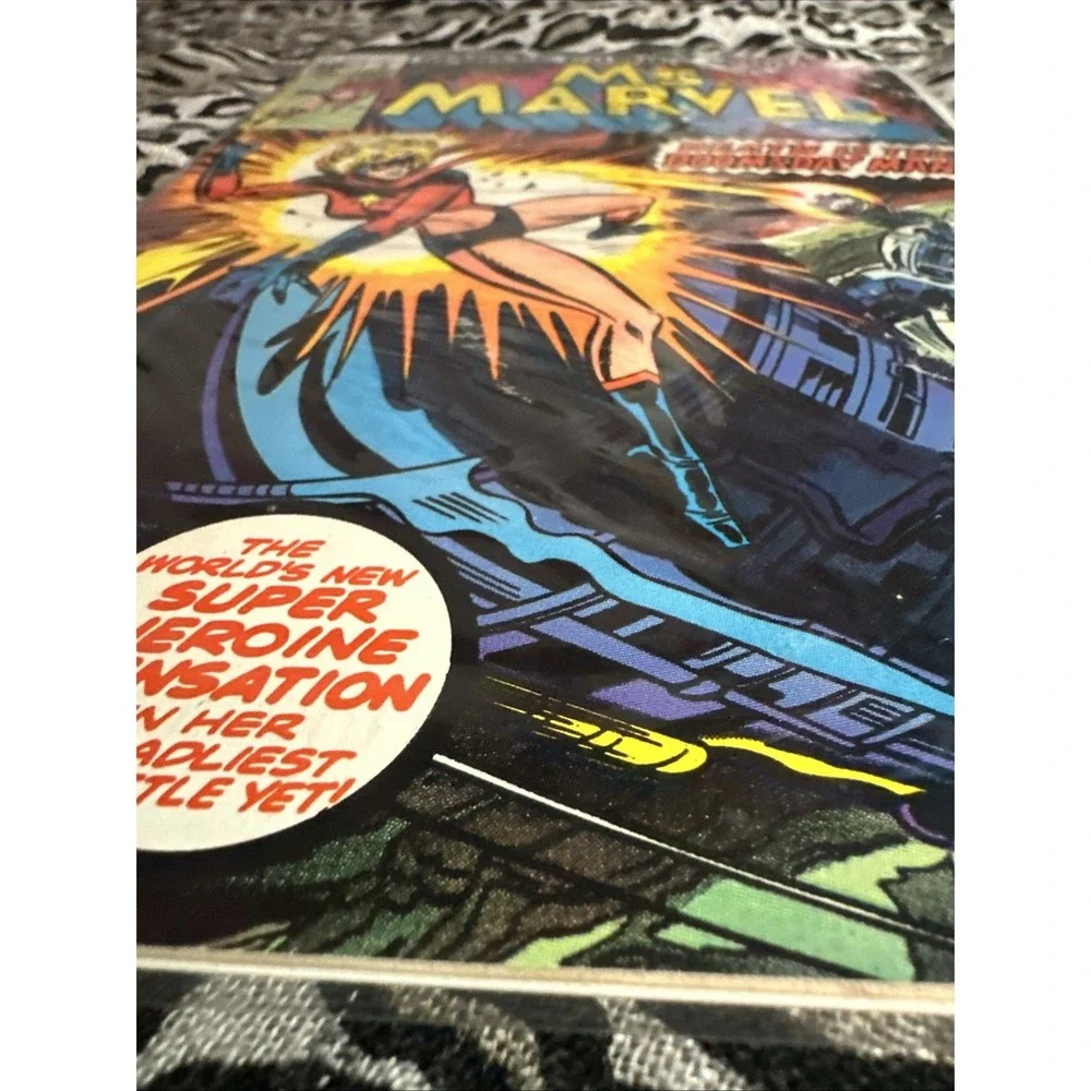 VTG  Marvel Comics - MS. MARVEL #3  MAR- Death Is The Doomsday Man!